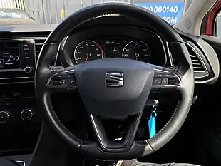 Used 2013 SEAT Leon Se Red - Interior and Exterior details 18