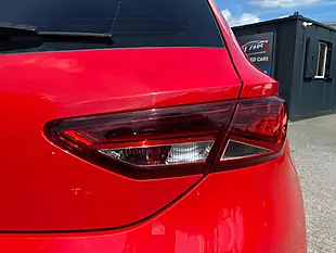 Used 2013 SEAT Leon Se Red - Interior and Exterior details 19