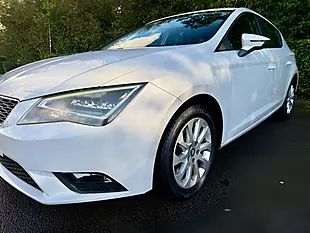 Used 2013 SEAT Leon Se White - Interior and Exterior details 5