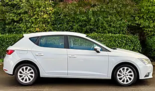 Used 2013 SEAT Leon Se White - Interior and Exterior details 9