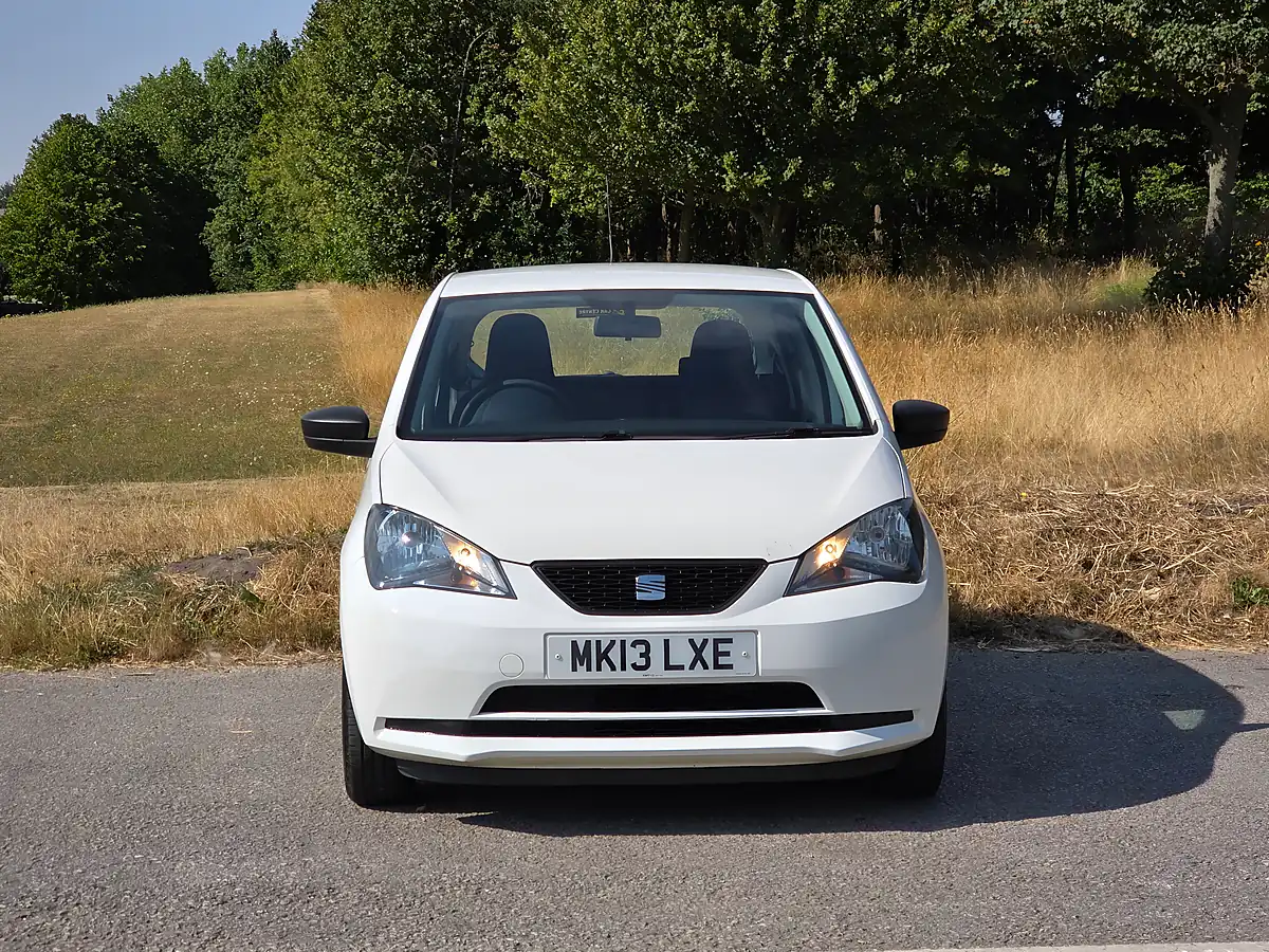 Used 2013 SEAT Mii S White - Interior and Exterior details 2
