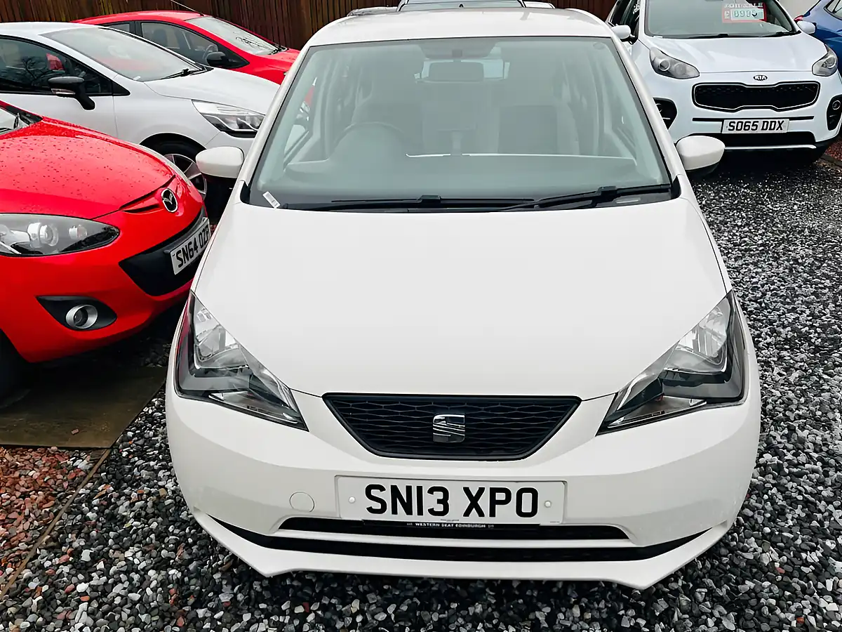 Used 2013 SEAT Mii Toca White - Interior and Exterior details 3