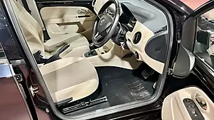 Used 2013 Skoda Citigo Elegance Black - Interior and Exterior details 8
