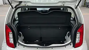 Used 2013 Skoda Citigo Elegance White - Interior and Exterior details 6