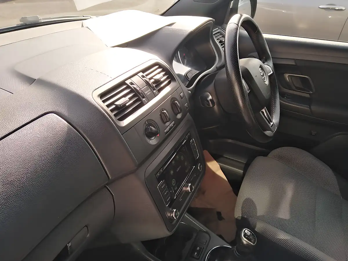 Used 2013 Skoda Fabia Monte Carlo Tech Black - Interior and Exterior details 13