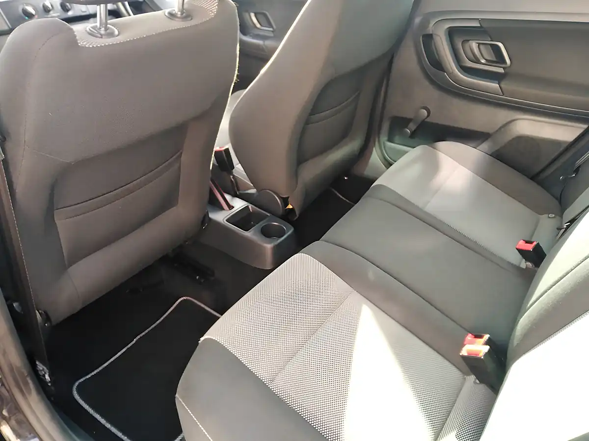 Used 2013 Skoda Fabia Monte Carlo Tech Black - Interior and Exterior details 15