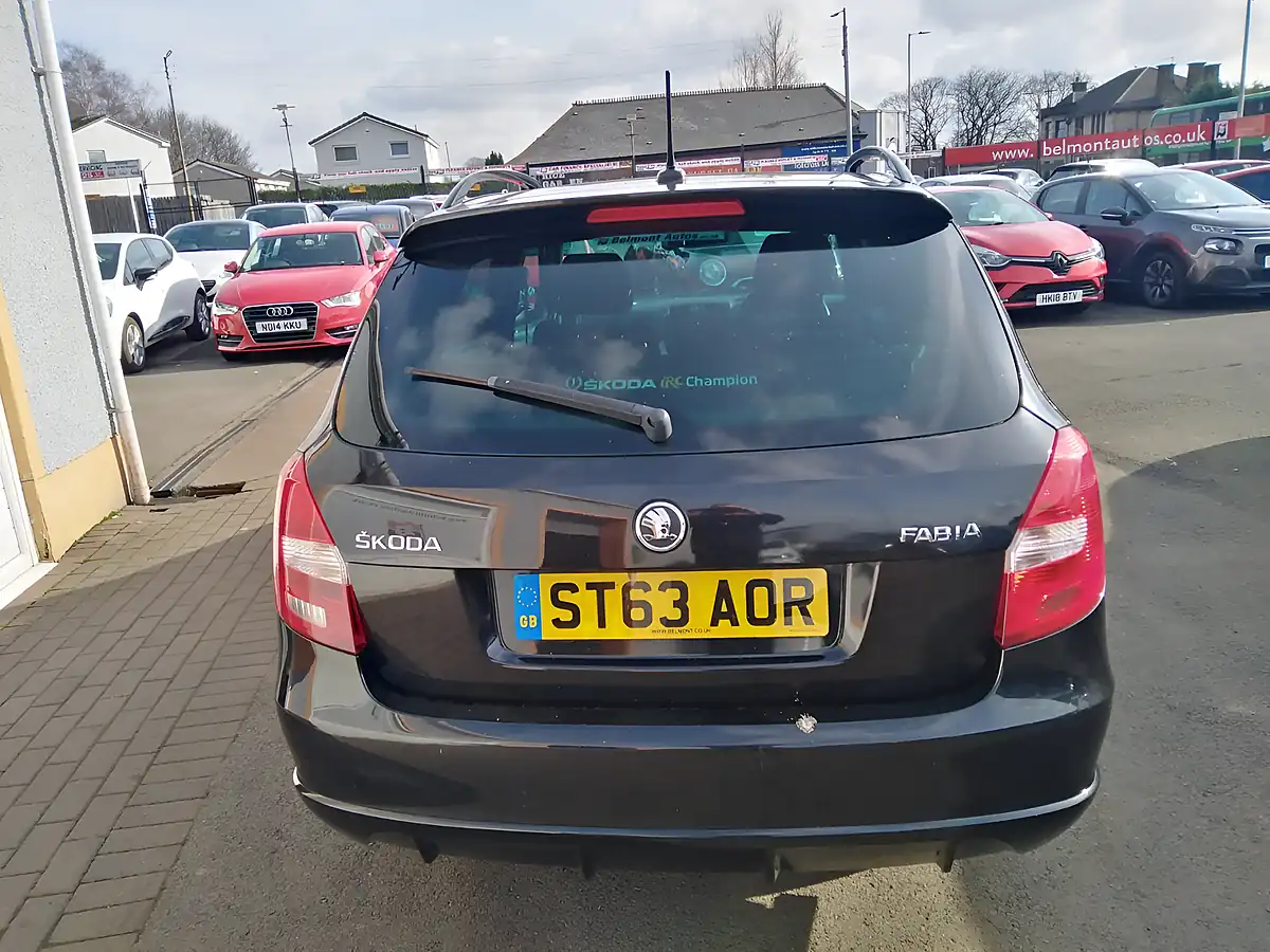 Used 2013 Skoda Fabia Monte Carlo Tech Black - Interior and Exterior details 5