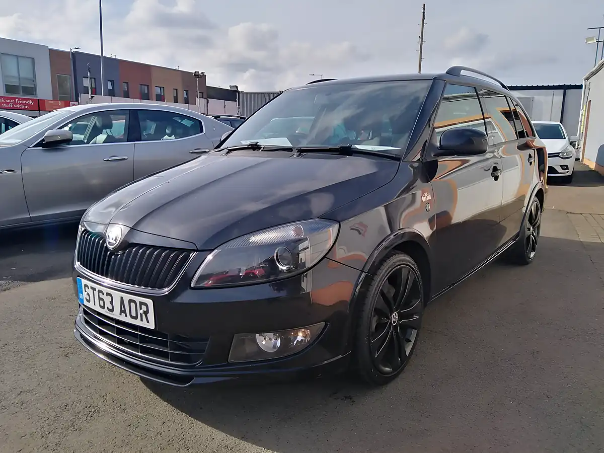 Used 2013 Skoda Fabia Monte Carlo Tech Black - Interior and Exterior details 7