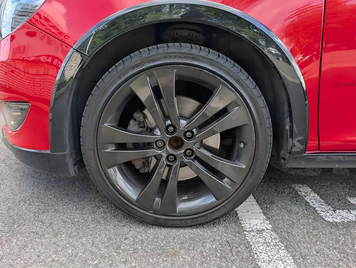 Used 2013 Skoda Fabia Monte Carlo Tech - Interior and Exterior details 8