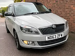 Used 2013 Skoda Fabia Reaction Grey - Interior and Exterior details 3