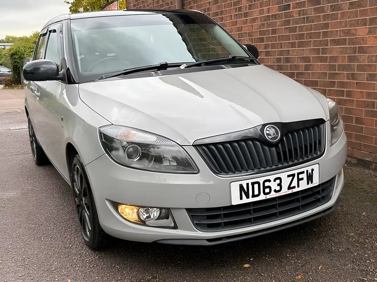 Used 2013 Skoda Fabia Reaction Grey - Interior and Exterior details 3
