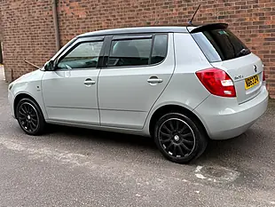 Used 2013 Skoda Fabia Reaction Grey - Interior and Exterior details 8