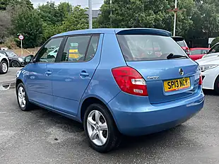 Used 2013 Skoda Fabia Se Blue - Interior and Exterior details 4