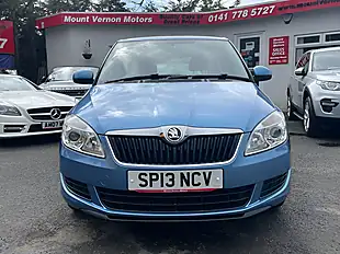 Used 2013 Skoda Fabia Se Blue - Interior and Exterior details 9