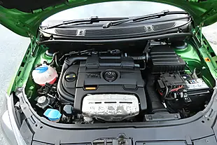 Used 2013 Skoda Fabia VRS S2000 Green - Interior and Exterior details 7
