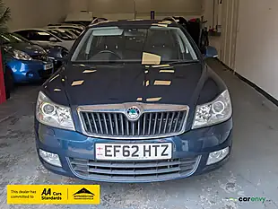 Used 2013 Skoda Octavia Elegance Blue - Interior and Exterior details 3