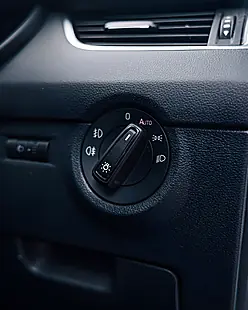 Used 2013 Skoda Octavia Elegance Silver - Interior and Exterior details 19