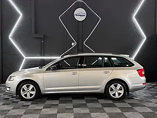 Used 2013 Skoda Octavia Se Silver - Interior and Exterior details 7