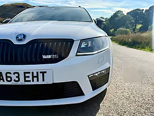 Used 2013 Skoda Octavia VRS White - Interior and Exterior details 11