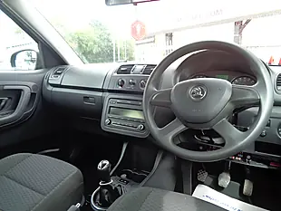 Used 2013 Skoda Roomster Greenline Ii Black - Interior and Exterior details 14