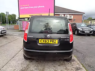 Used 2013 Skoda Roomster Greenline Ii Black - Interior and Exterior details 5