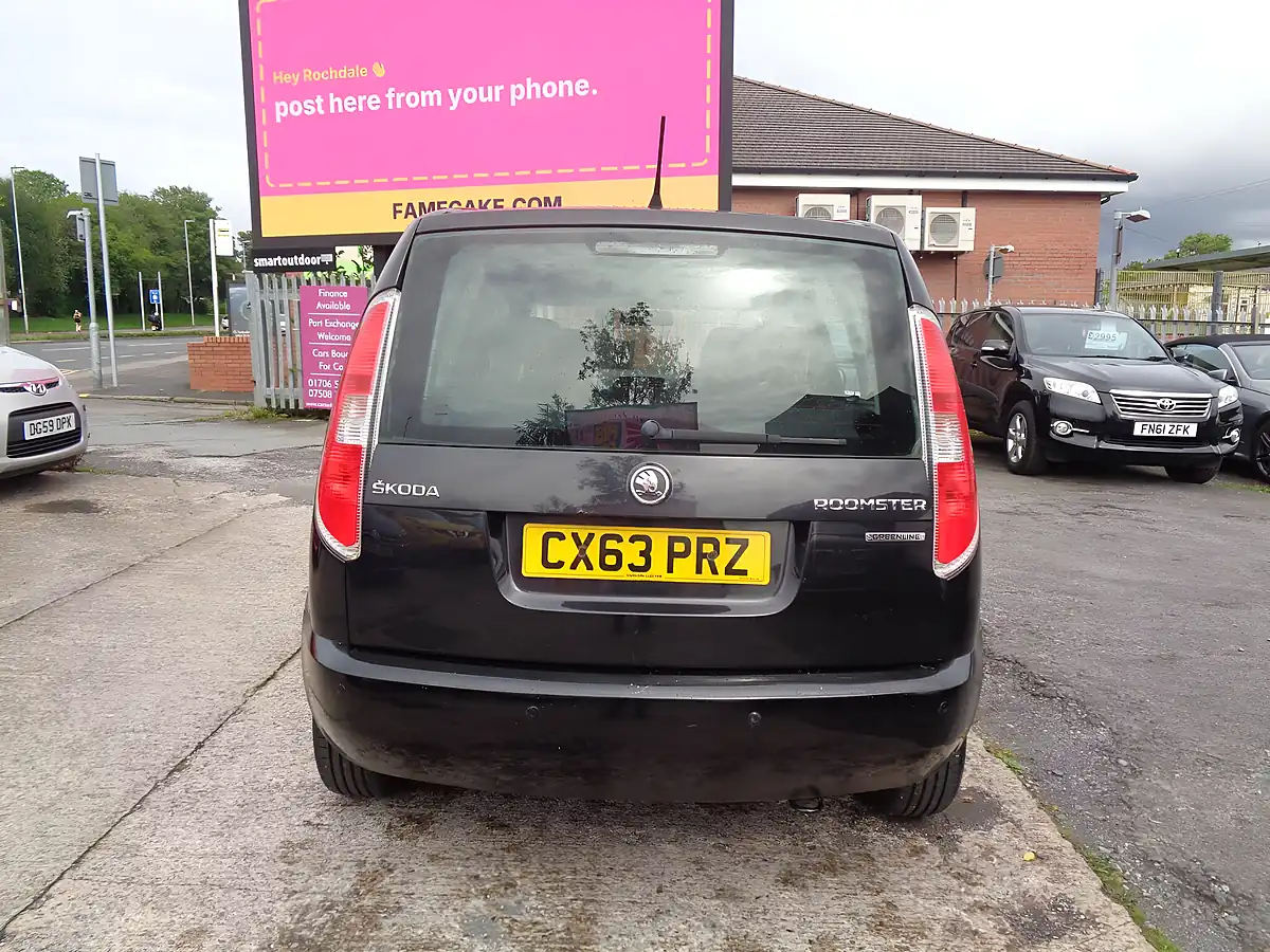 Used 2013 Skoda Roomster Greenline Ii Black - Interior and Exterior details 5