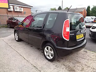 Used 2013 Skoda Roomster Greenline Ii Black - Interior and Exterior details 6