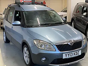 Used 2013 Skoda Roomster Scout Blue - Interior and Exterior details 4