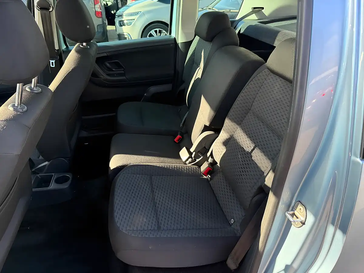 Used 2013 Skoda Roomster Se Blue - Interior and Exterior details 15