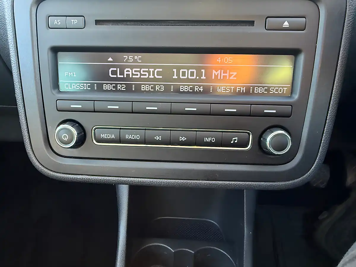 Used 2013 Skoda Roomster Se Blue - Interior and Exterior details 18