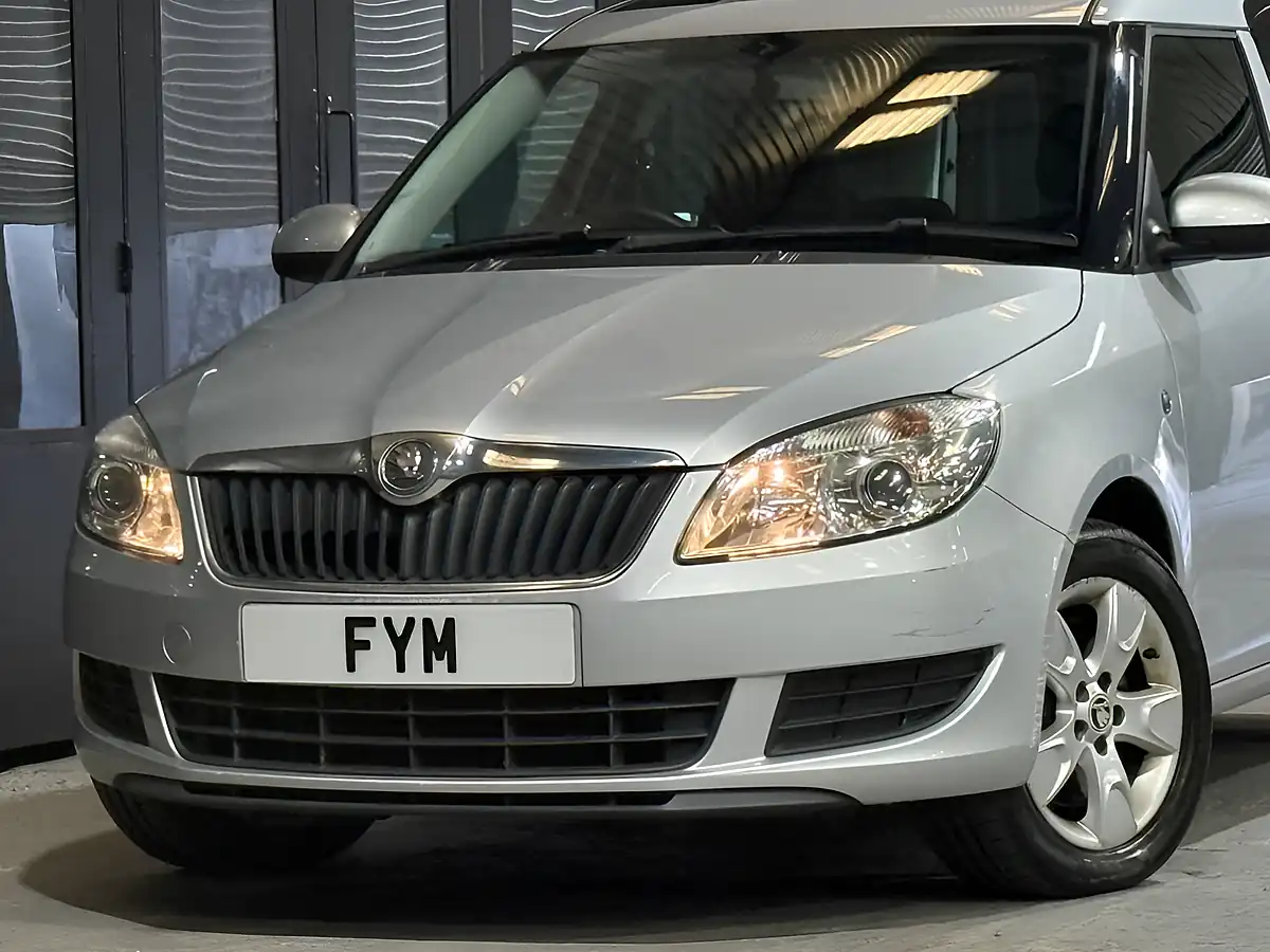 Used 2013 Skoda Roomster Se Silver - Interior and Exterior details 17