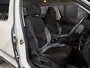 Used 2013 Skoda Yeti Adventure White - Interior and Exterior details 11