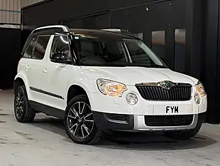 Used 2013 Skoda Yeti Adventure White - Interior and Exterior details 3