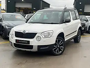 Used 2013 Skoda Yeti Adventure White - Interior and Exterior details 3