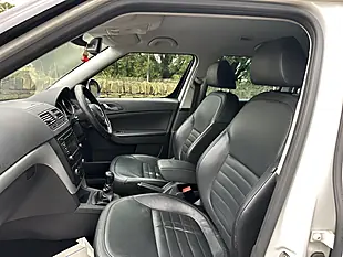 Used 2013 Skoda Yeti Elegance White - Interior and Exterior details 13
