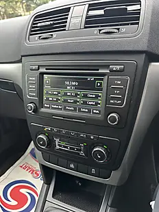 Used 2013 Skoda Yeti Elegance White - Interior and Exterior details 19