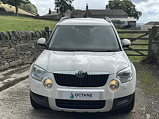 Used 2013 Skoda Yeti Elegance White - Interior and Exterior details 6