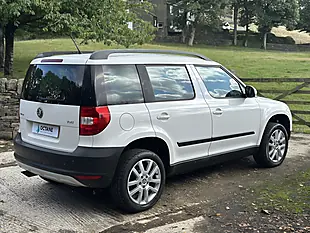 Used 2013 Skoda Yeti Elegance White - Interior and Exterior details 7