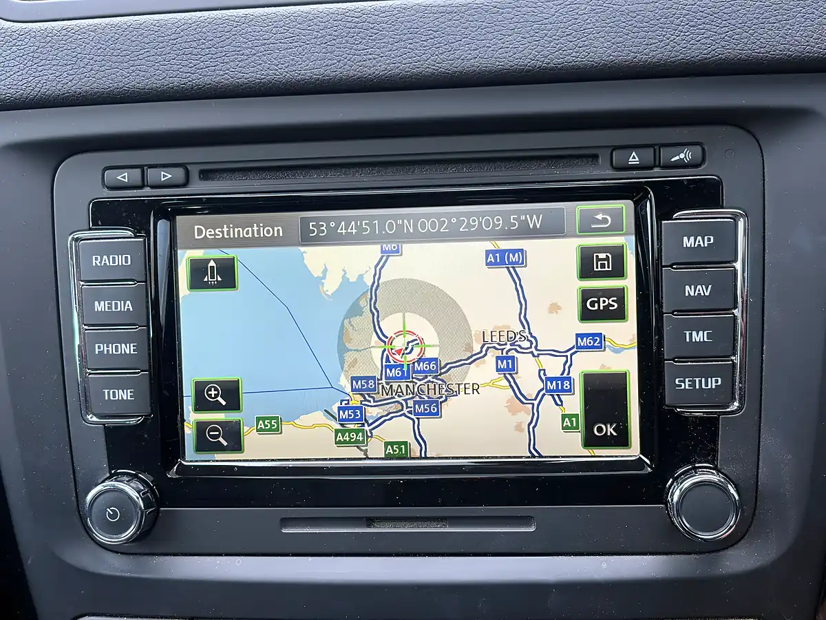 Used 2013 Skoda Yeti Laurin & Klement Black - Interior and Exterior details 13