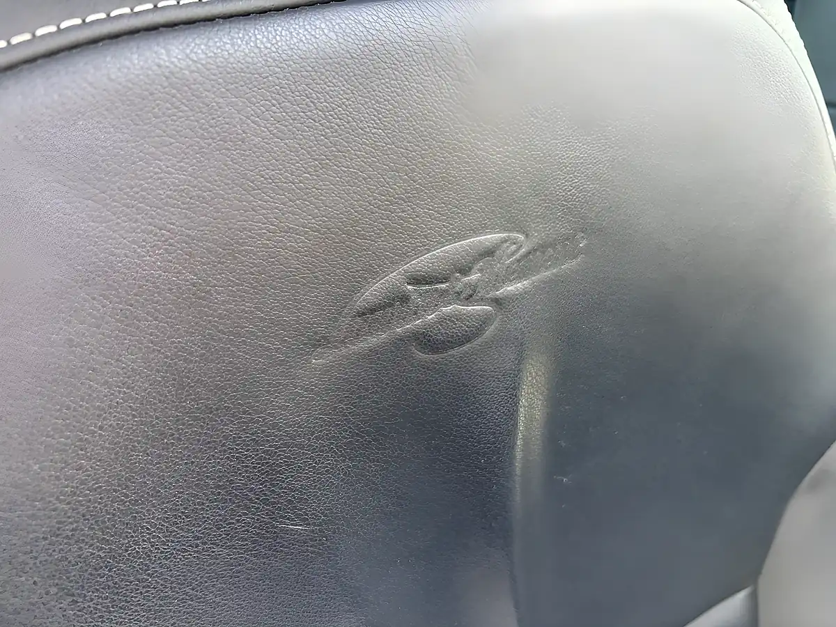 Used 2013 Skoda Yeti Laurin & Klement Black - Interior and Exterior details 9