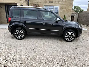 Used 2013 Skoda Yeti Outdoor Laurin and Klement Black - Interior and Exterior details 2