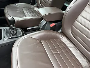 Used 2013 Skoda Yeti Outdoor Laurin & Klement Metallic Black - Interior and Exterior details 18