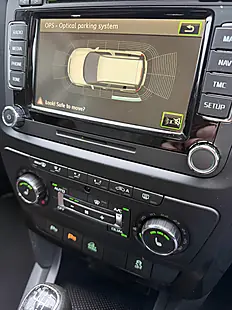 Used 2013 Skoda Yeti Outdoor Laurin & Klement Metallic Black - Interior and Exterior details 20