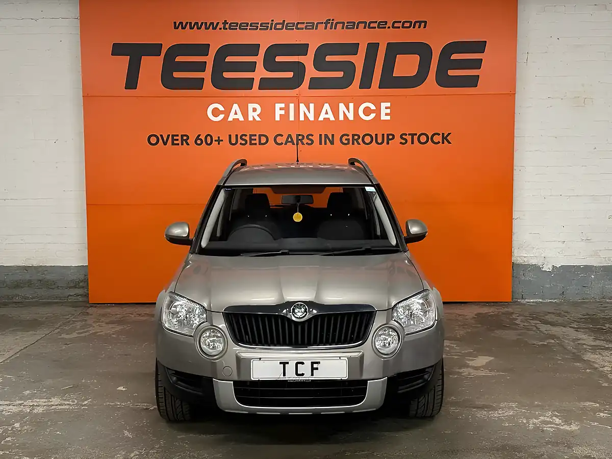 Used 2013 Skoda Yeti S Beige - Interior and Exterior details 10
