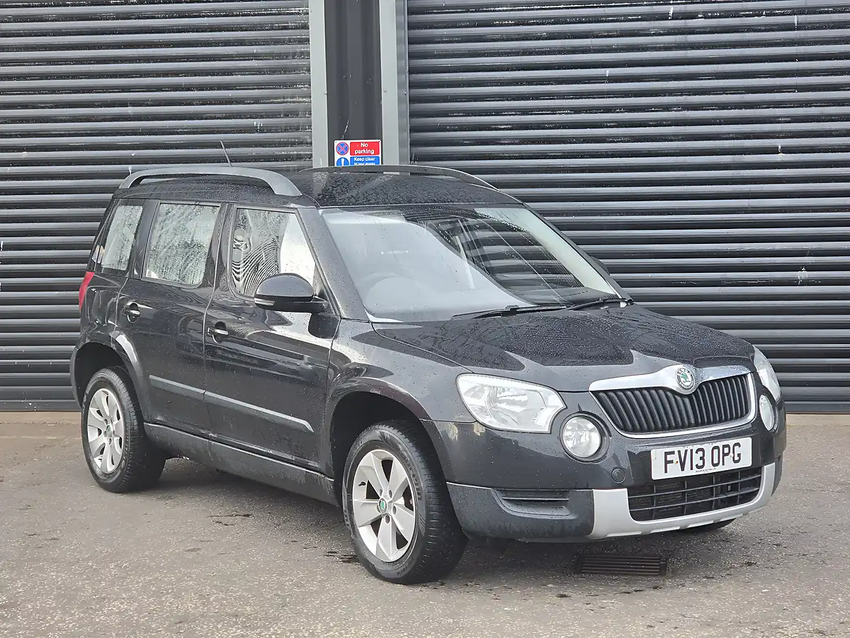 Used 2013 Skoda Yeti S Black - Interior and Exterior details 2