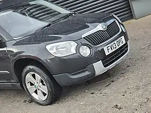 Used 2013 Skoda Yeti S Black - Interior and Exterior details 3