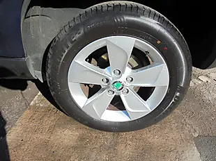 Used 2013 Skoda Yeti S Blue - Interior and Exterior details 20