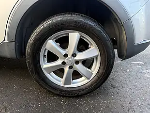 Used 2013 Ssangyong Korando Es Silver - Interior and Exterior details 6