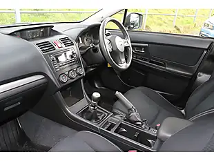 Used 2013 Subaru Xv Se Ice Silver - Interior and Exterior details 16