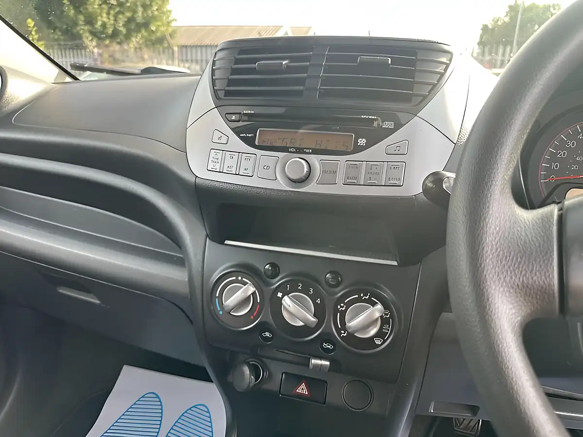 Used 2013 Suzuki Alto Sz Grey - Interior and Exterior details 14